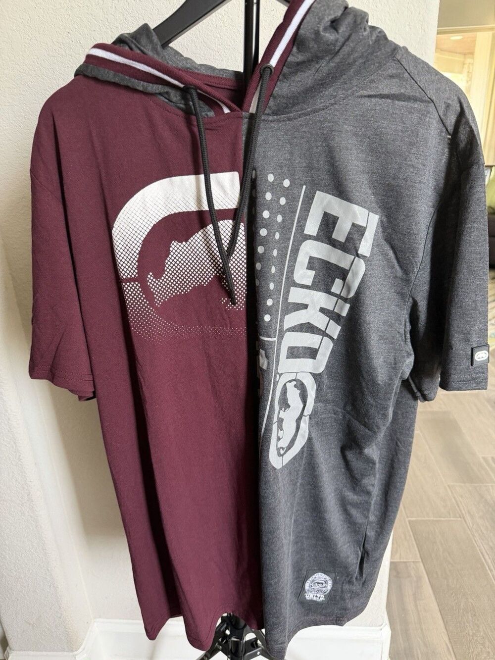 Ecko Unltd Shirt Men Burgundy Charcoal Hooded Short Sleeve EO12K810 $58 MSRP S